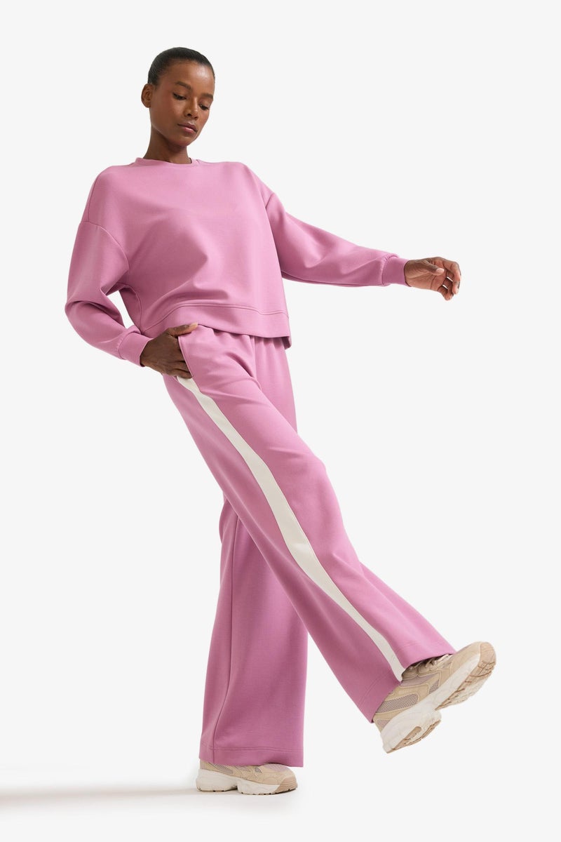 ديفاكتو بنطلون برجل واسع وايد ليج ملمس ناعم  وردي من DeFactoFit - Image 4